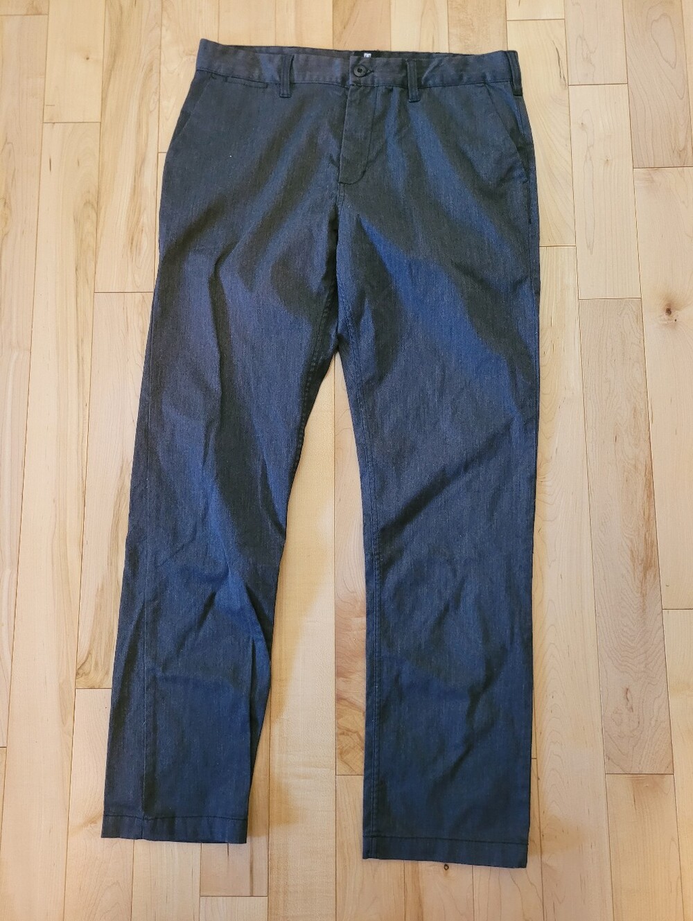 DC men's size 34 straight gray pants